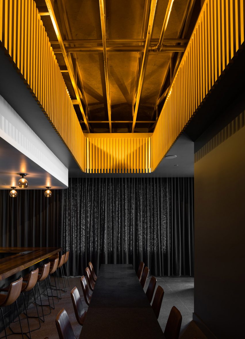 houndstooth-coffee-and-jettison-cocktail-bar-official-sylvan-thirty-texas-usa_dezeen_1704_col_10