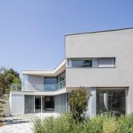 House in Valldoreix by 05AM arquitectura