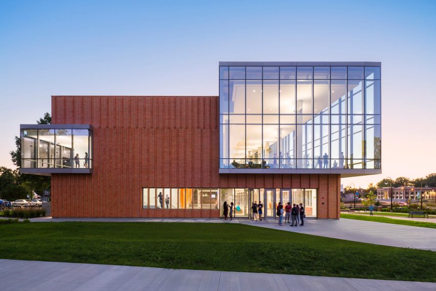 Kent State arch school by Weiss Manfredi