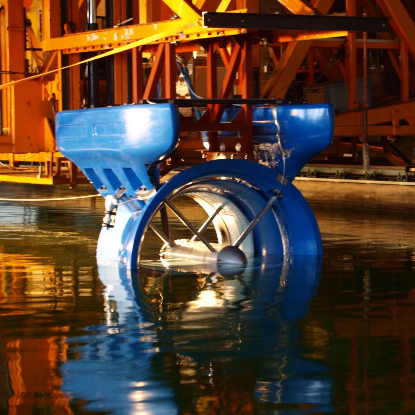 Smart Hydro Power's floating turbines