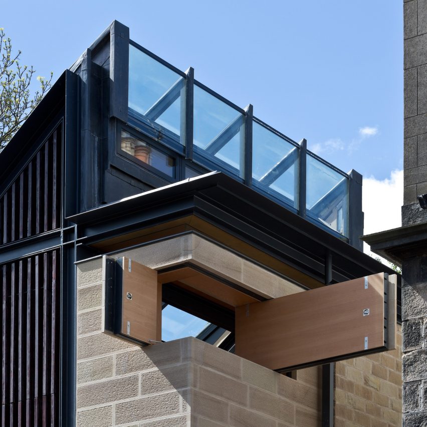 murphy-house-richard-murphy-architects-residential-edinburgh-scotland-uk_dezeen_mail-sq