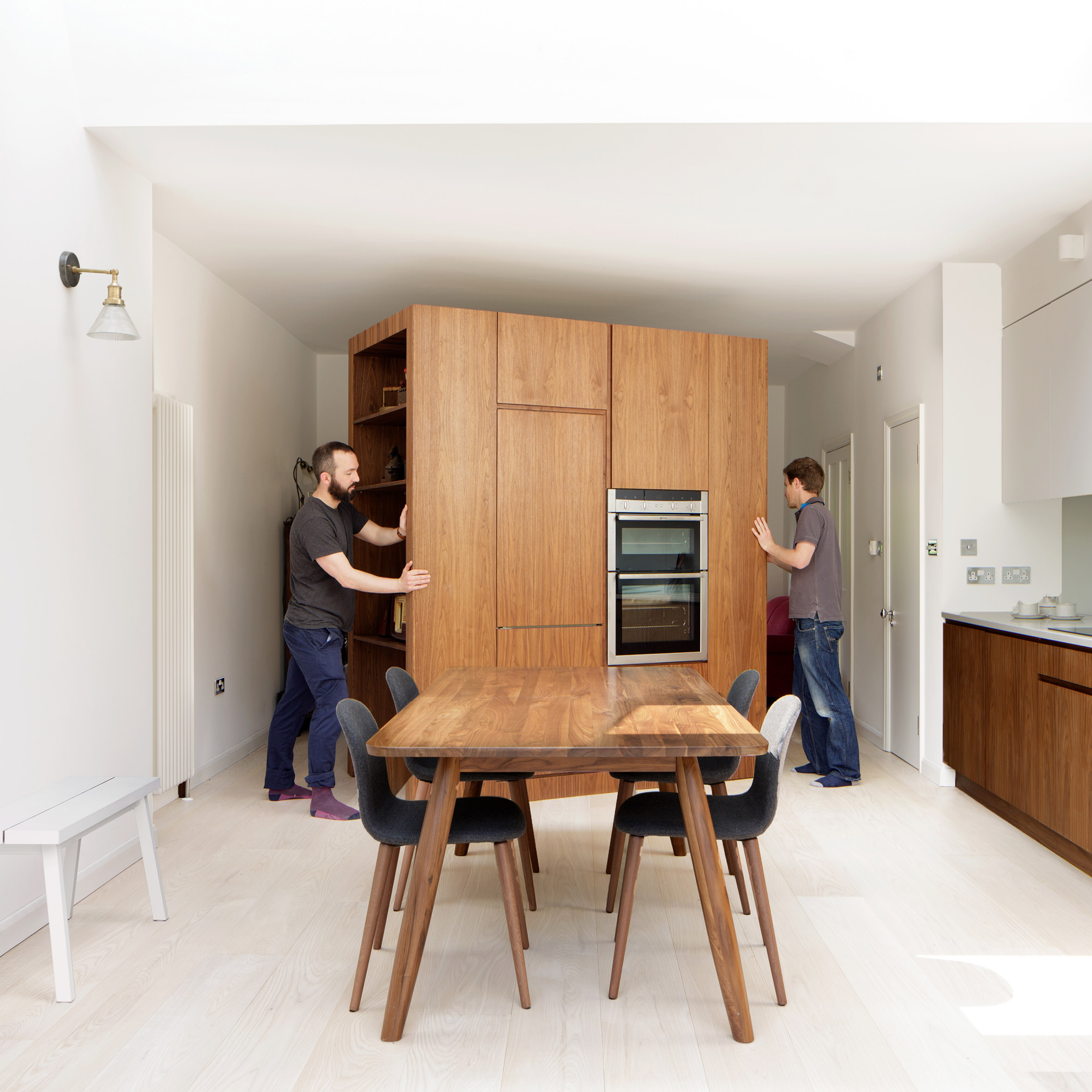 n22-kitchen-on-wheels-turner-architects-dont-move-improve-residential-architecture-extensions_dezeen_sq