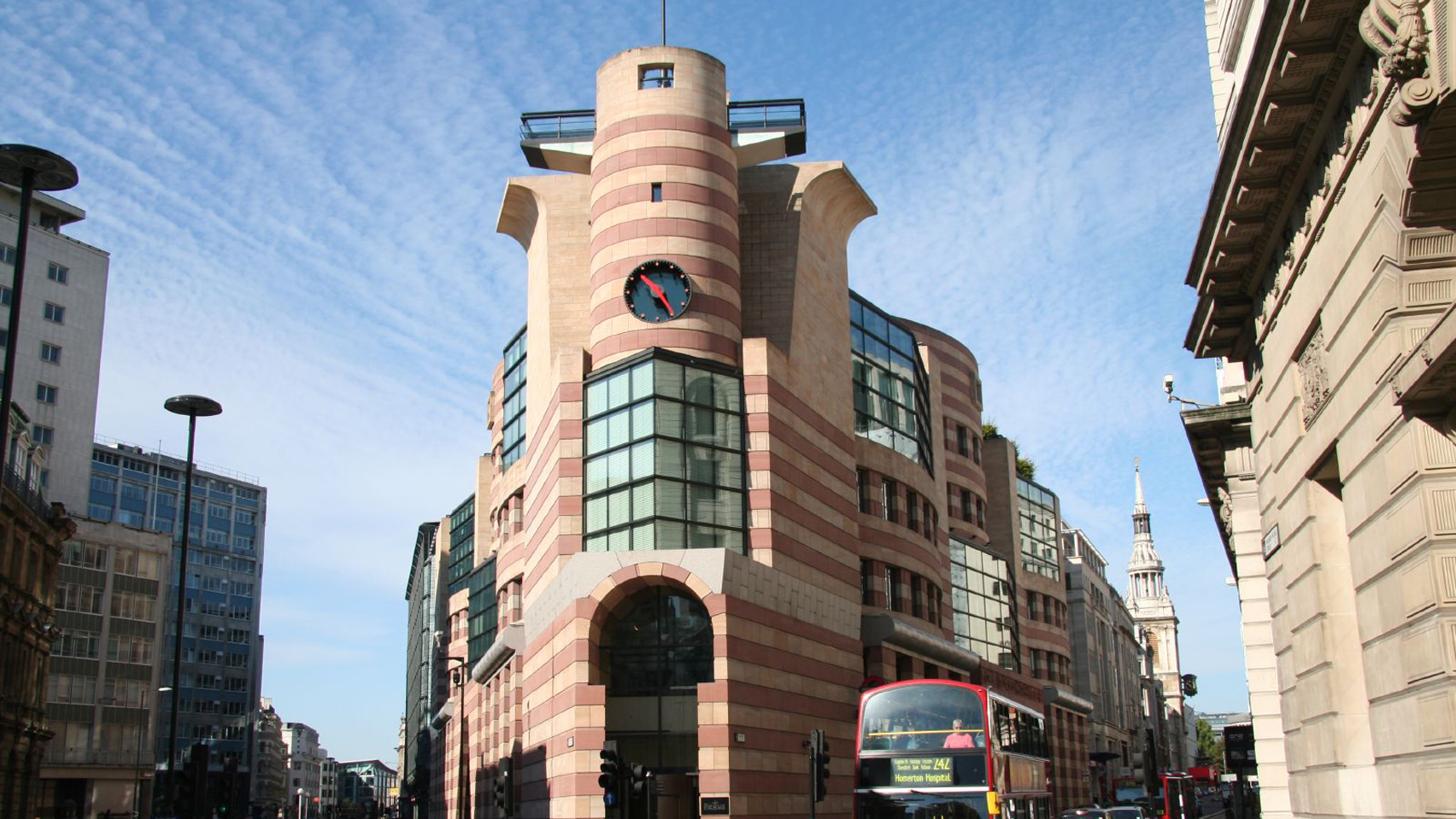 James Stirling's postmodernist No 1 Poultry granted listed status - Dezeen