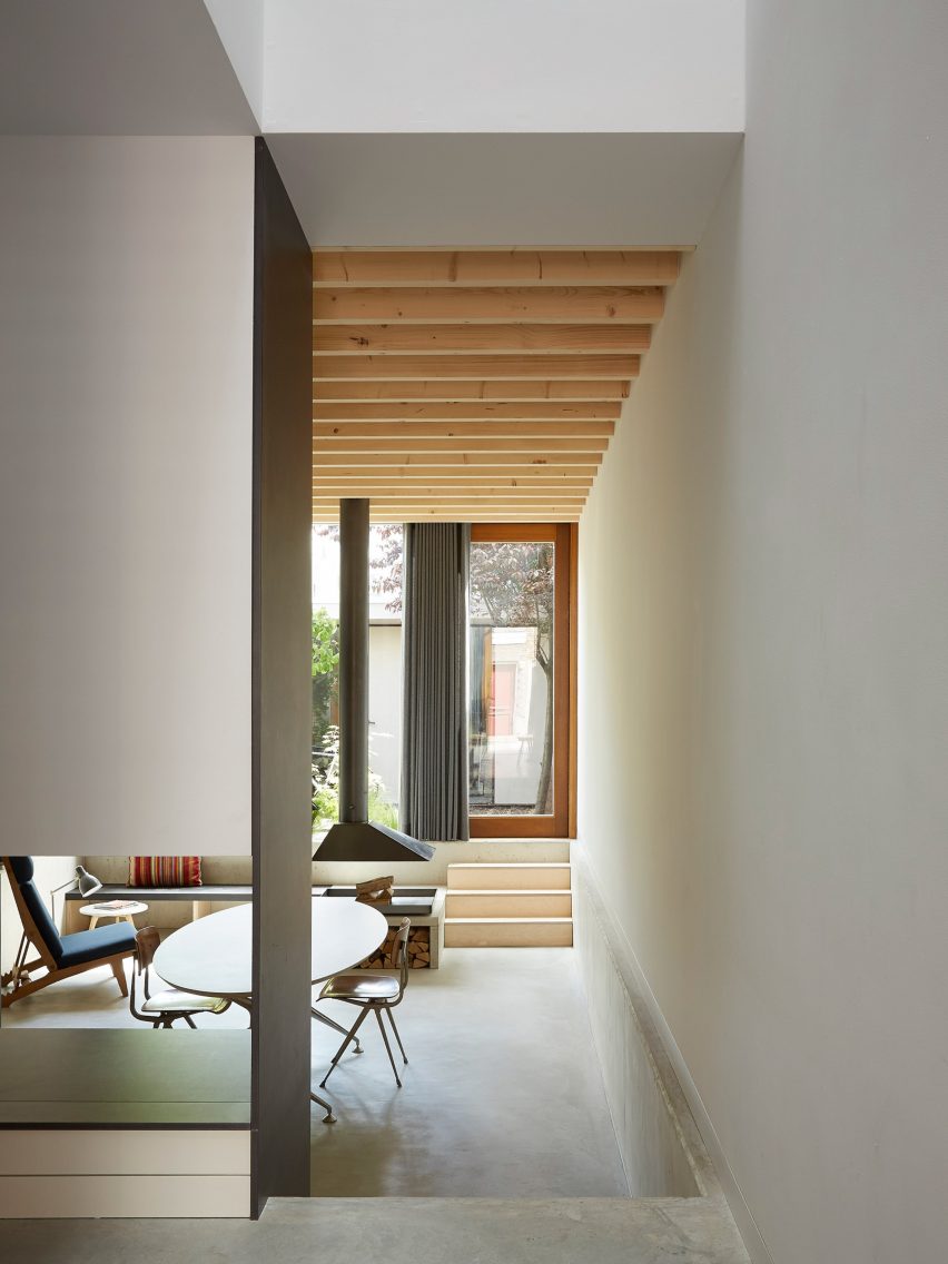Wenslauer House by 31/44