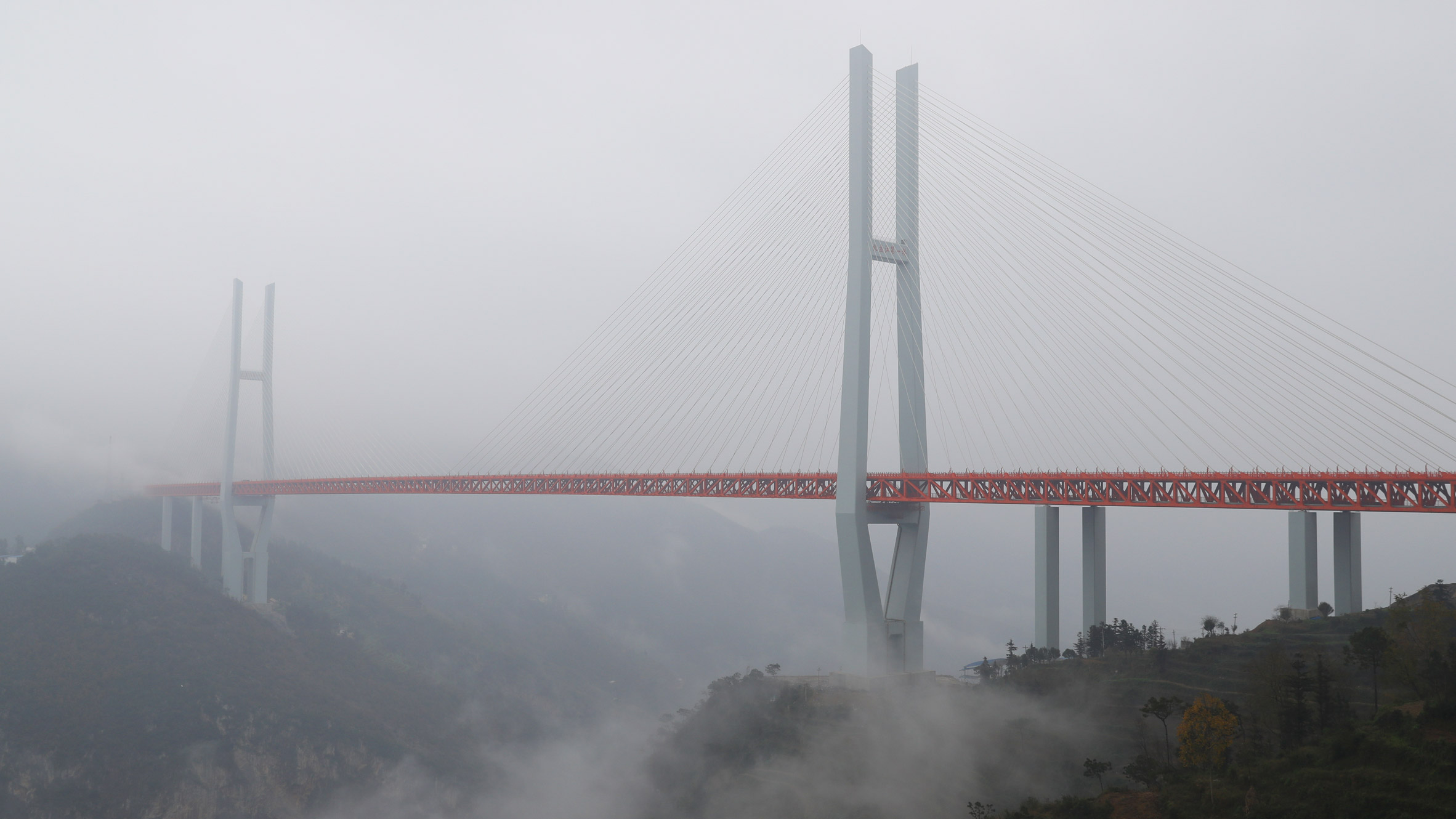 worlds-highest-beipanjiang-bridge-opens-china-dezeen-hero