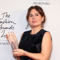 Vogue editor Alexandra Shulman steps down after 25 years