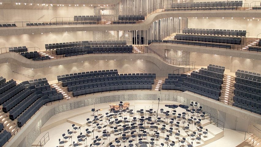 Hamburg Elbphilharmonie by Herzog & de Meuron