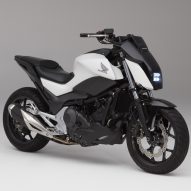 Honda unveils self-balancing motorcycle that can drive itself