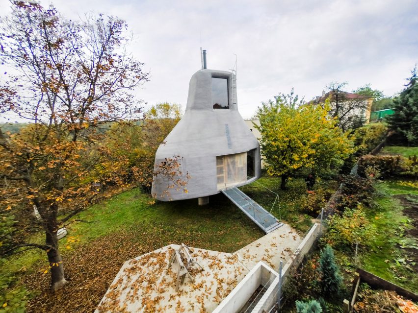 House in the Orchard by Šepka Architekti