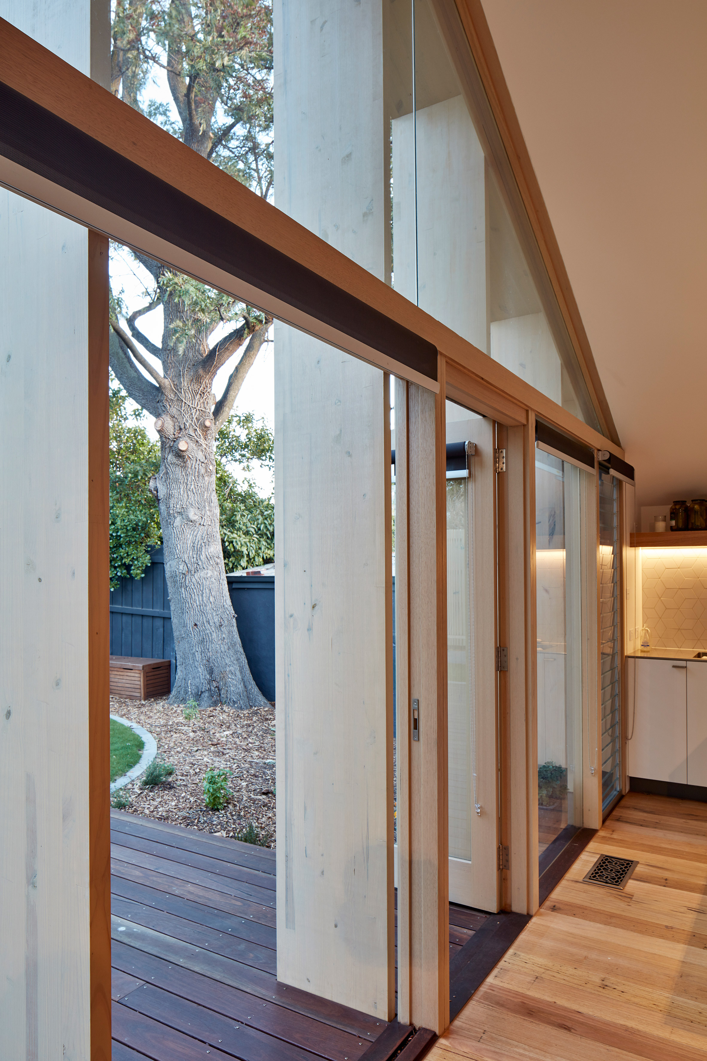 Lean to House by Warc Studio