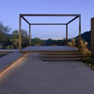 Levin Residence in Arizona by Ibarraro Rosano