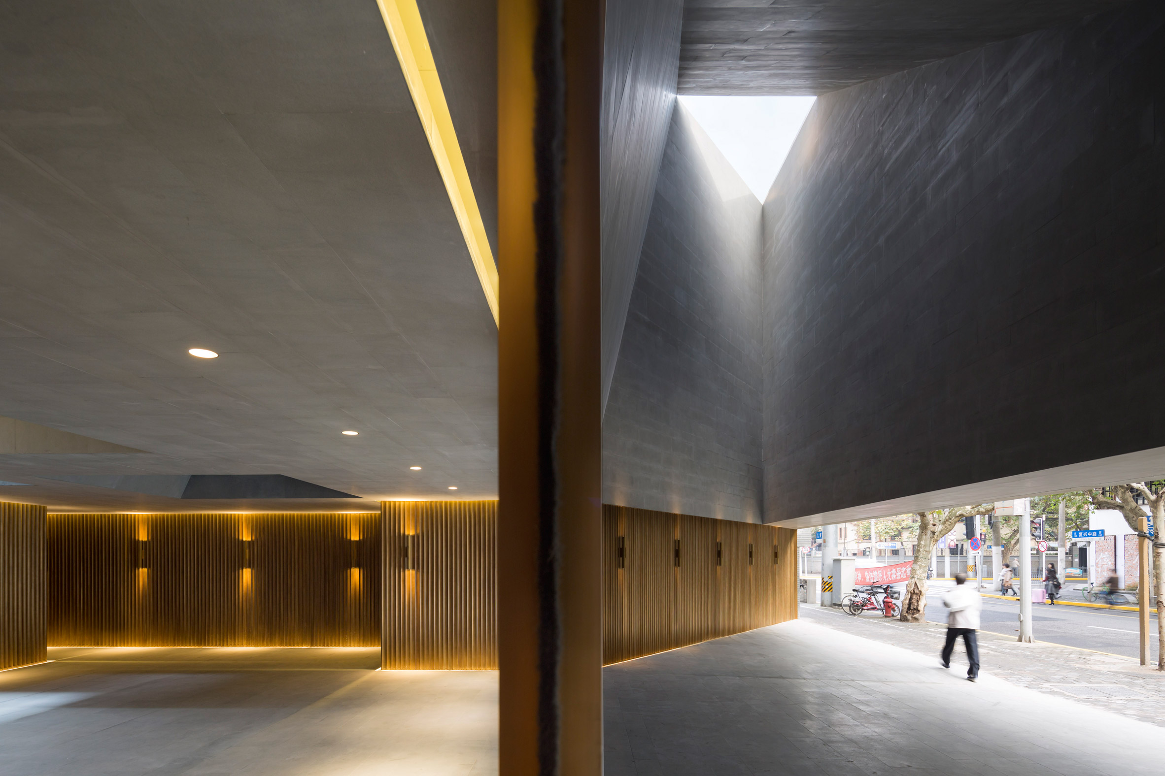 Shanghai Theatre by Neri&Hu