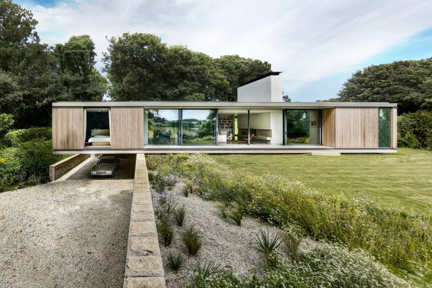 Quest in Swanage by Strom Architects