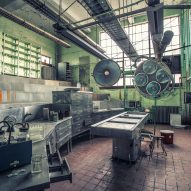 Autopsy theater Morgue Matt Van der Velde Architecture Abandoned Asylums Interior Jonglez Publishing