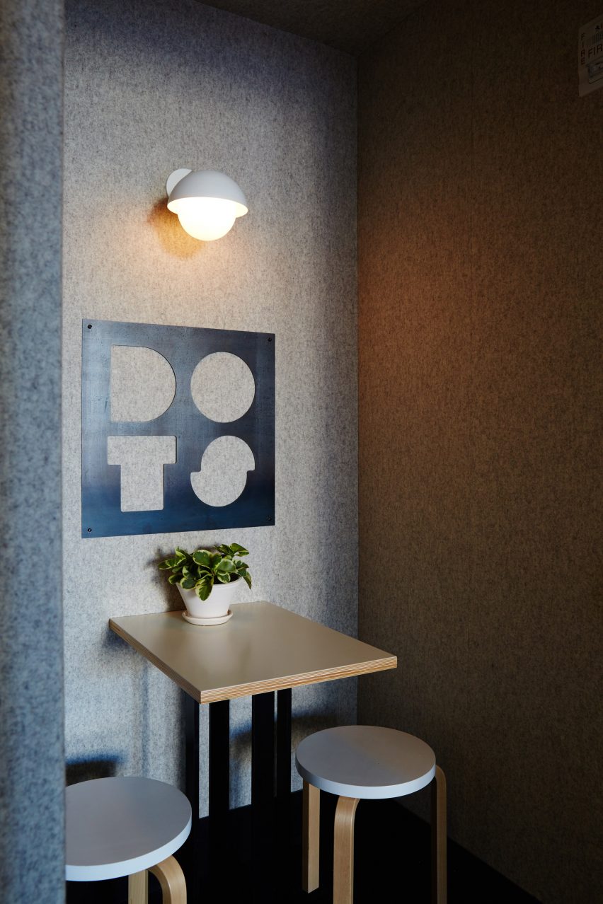 Dots office