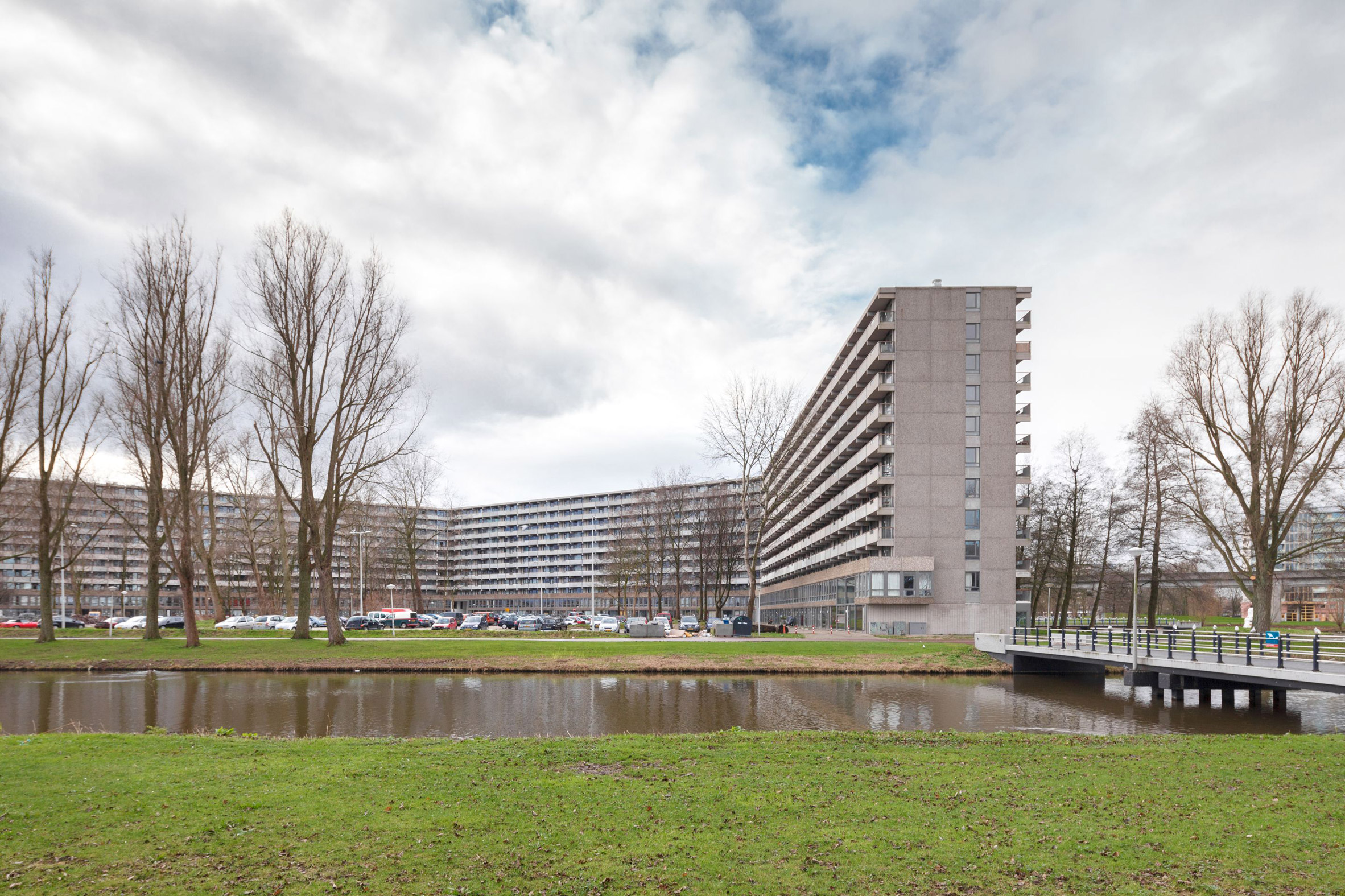 deFlat Kleiburg by NL Architects and XVW Architectuur
