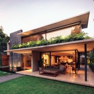 Casa Sierra Freya por JJRR Architecture