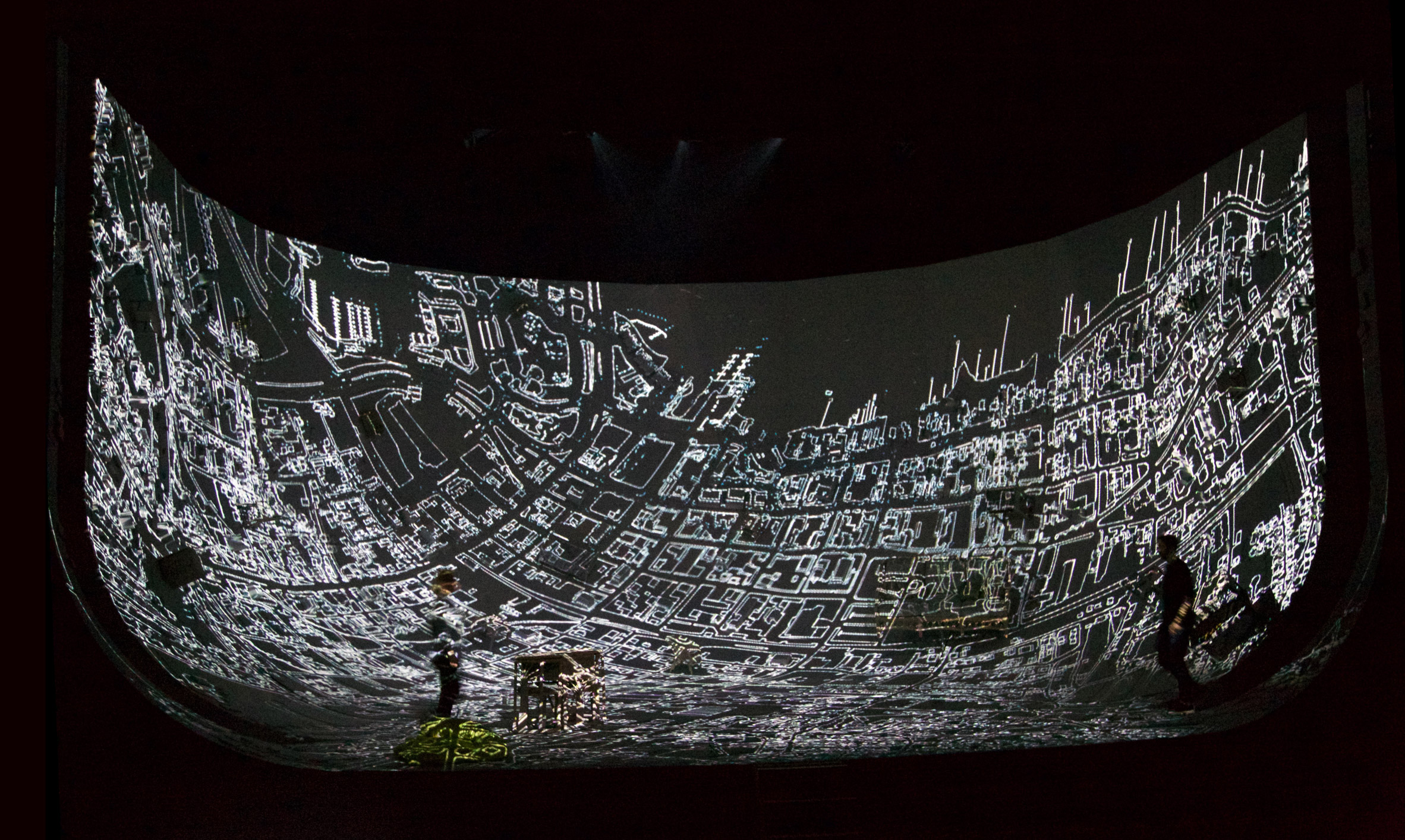 Es Devlin creates bowl-shaped set as backdrop for virtual reality-themed  play