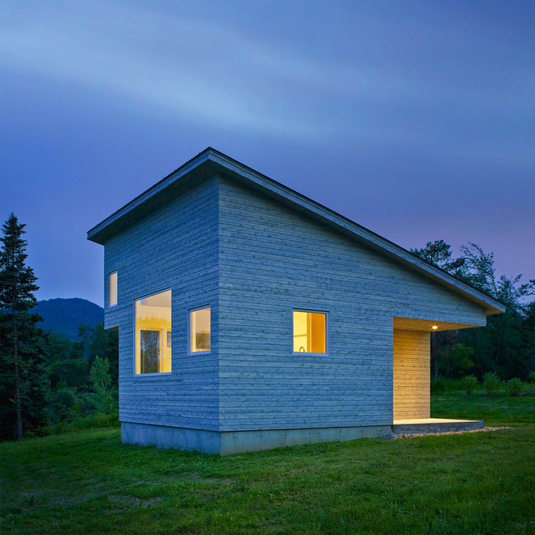 MicroHOUSE by Elizabeth Herrmann Architecture + Design