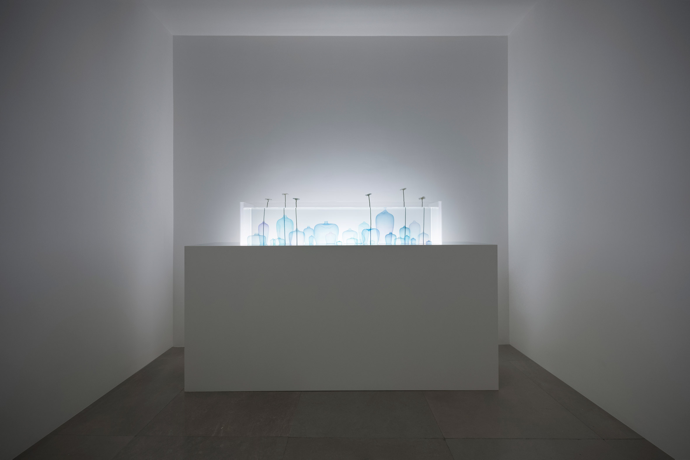 Invisible Outlines exhibition by Nendo