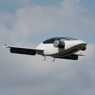Electric flying taxi by Lilium successfully completes its first voyage
