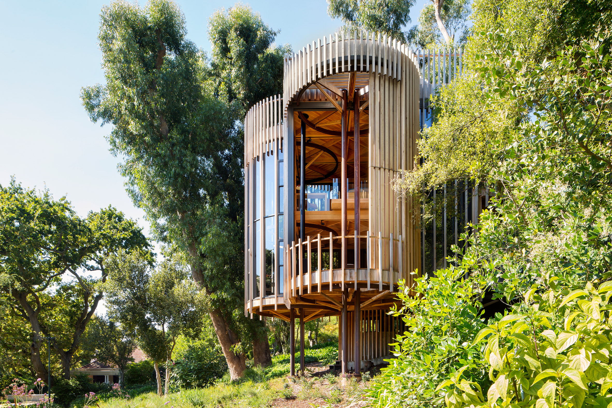 Paarman Treehouse by MV