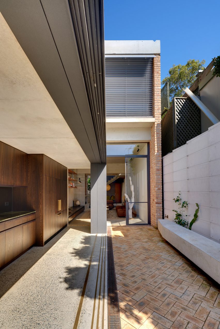 Annandale House by Welsh + Major