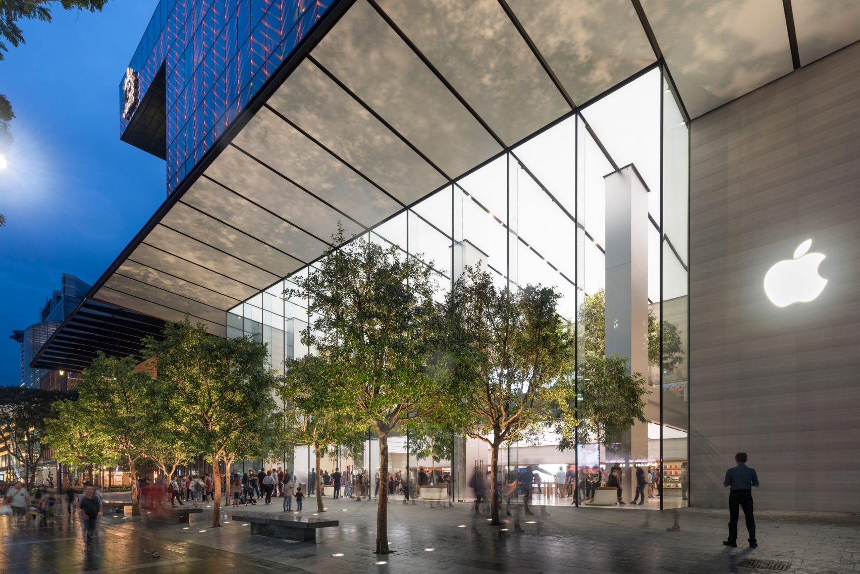 Foster partners. Эпл стор в Сингапуре. Купертино Apple. Apple Store Купертино. Здание Эппл в Америке.