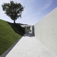 Château La Coste Art Gallery by Renzo Piano Building Workshop