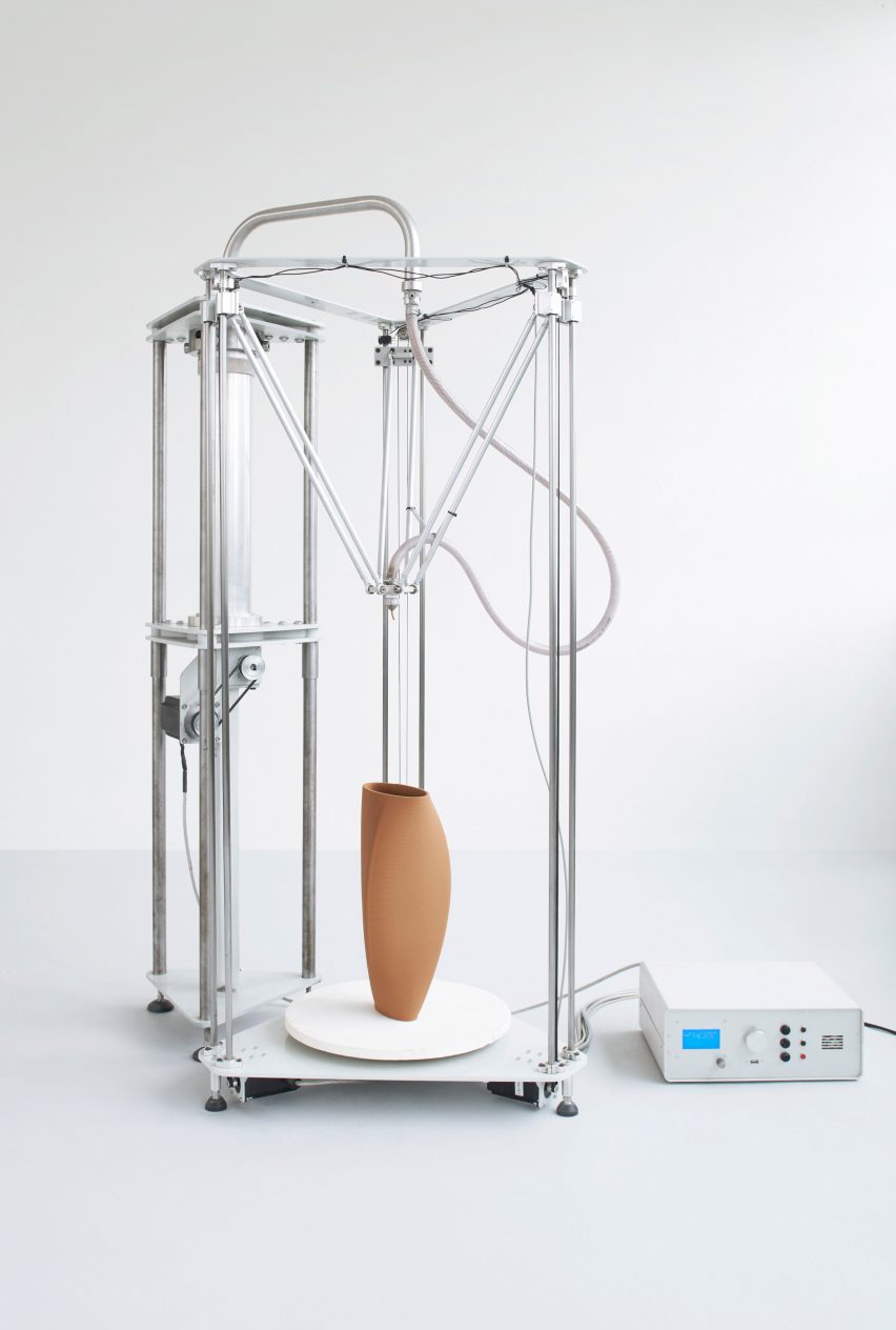 COS x Olivier van Herpt 3D-printed vases