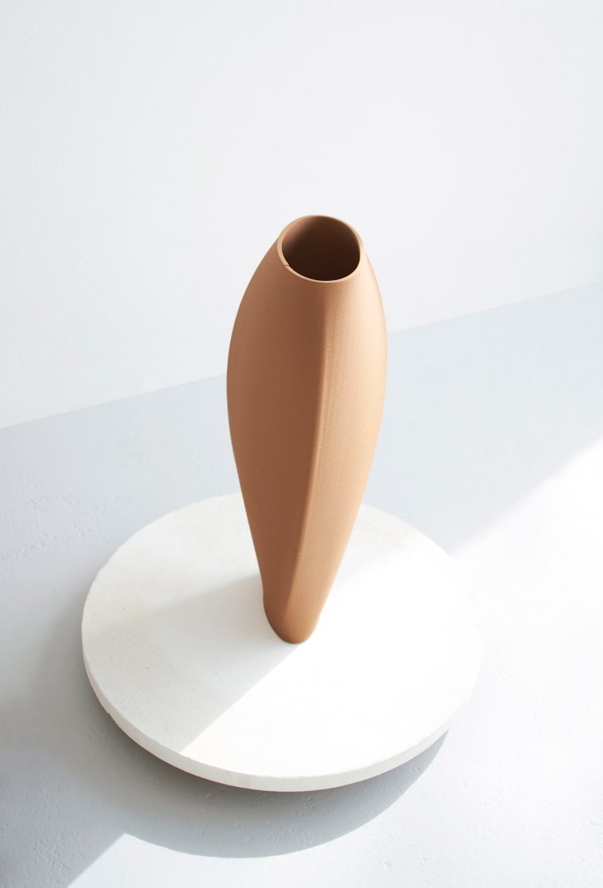 COS x Olivier van Herpt 3D-printed vases