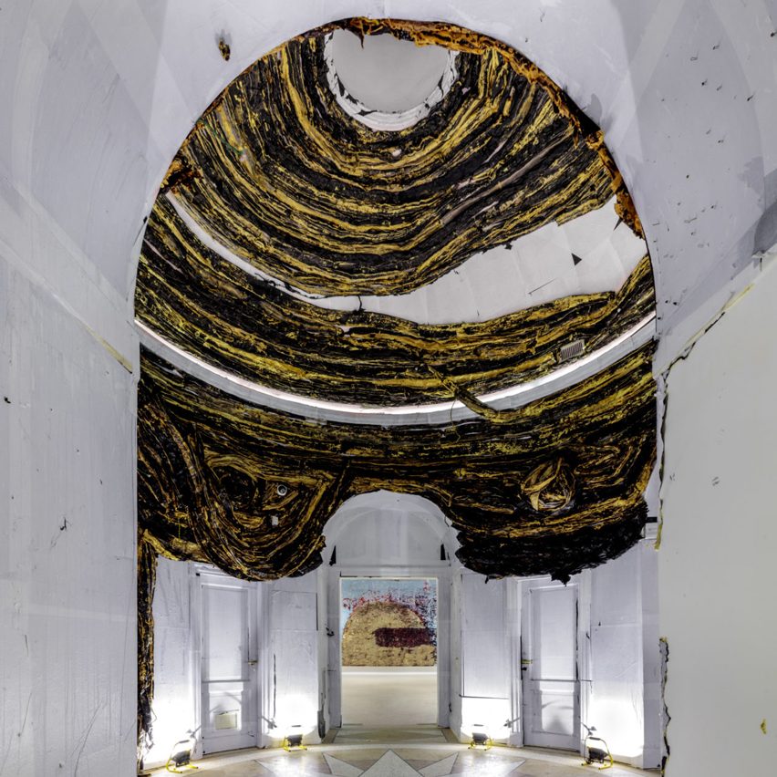 Venetian unveils new art installation: Travel Weekly