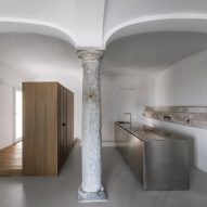 Groin-vaulted ceiling takes centre stage in revamped 18th-century property