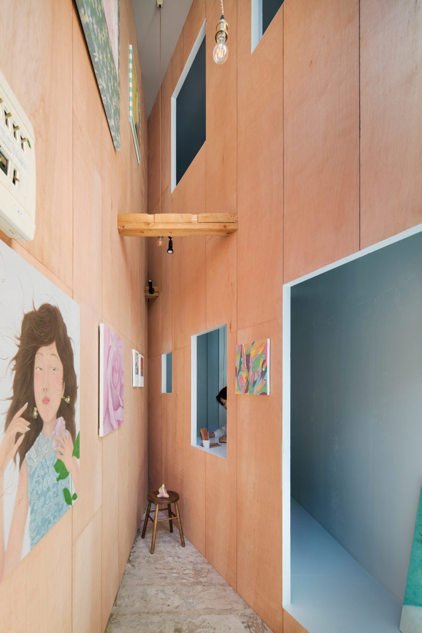 Illegal Sex Shop Converted Into Tiny Japanese Art Gallery By Persimmon Hills Architects