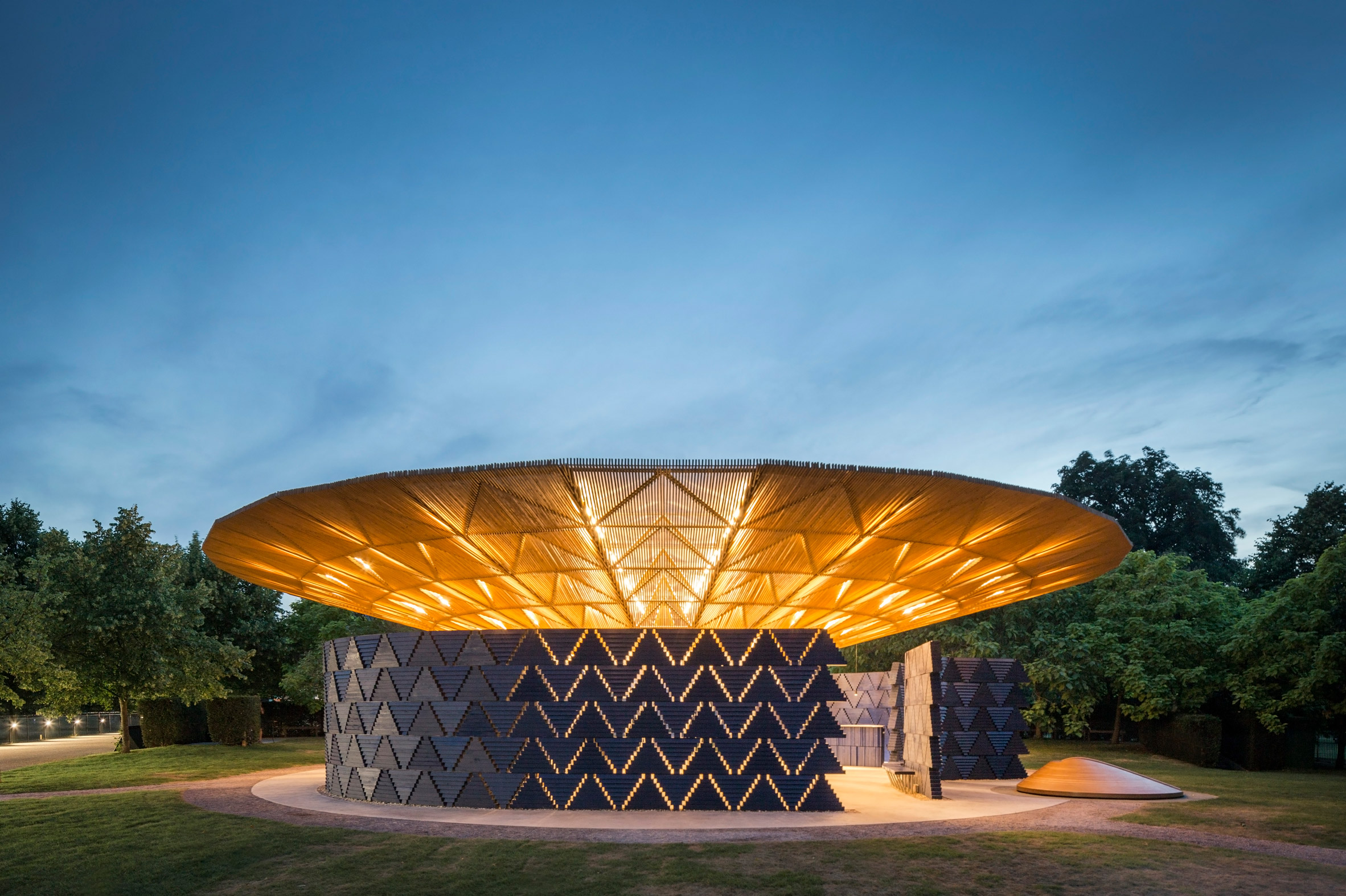 Diébédo Francis Kéré Serpentine Pavilion 2017
