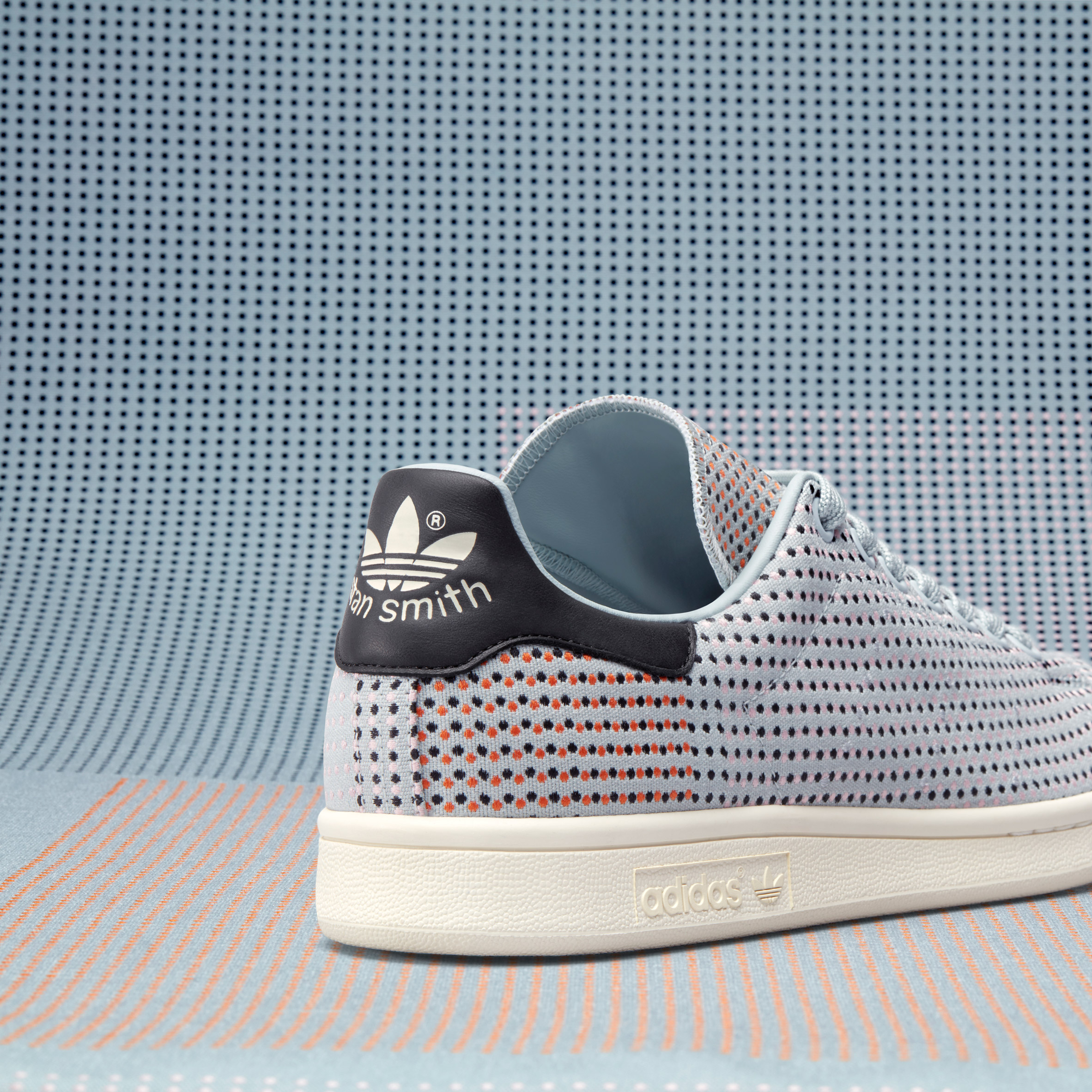 schommel Storen middag Adidas unveils special-edition Stan Smith trainers with Kvadrat fabric
