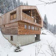 Mountain House by Studio Razavi Architecture