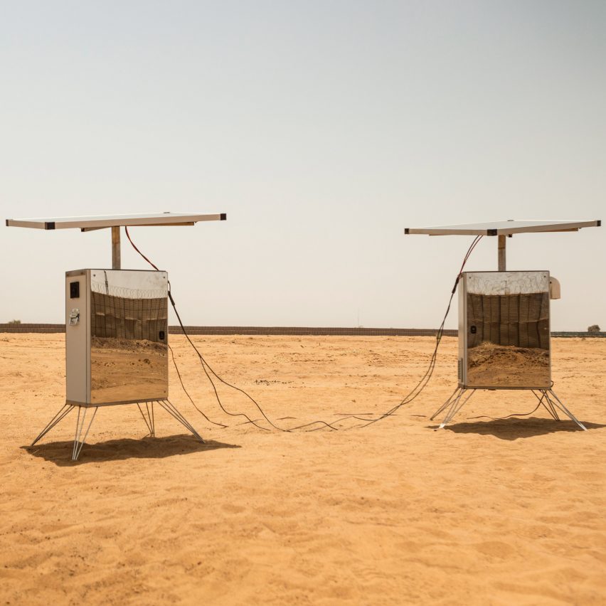Sunglacier Desert Twins in Mali