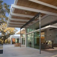 Dick Clark + Associates build Brownwood Residence