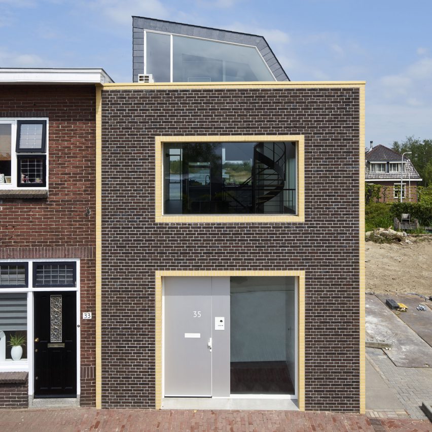 Ruud Visser Architects designs House Meerkerk on traditional Dutch street
