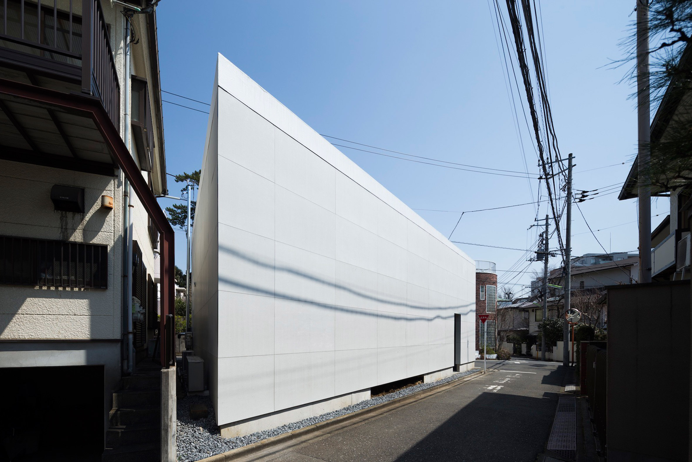 Kamiuma House by Chop + Archi