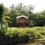 Studio Weave installs hikers' shelter on stilts beside a Bordeaux river