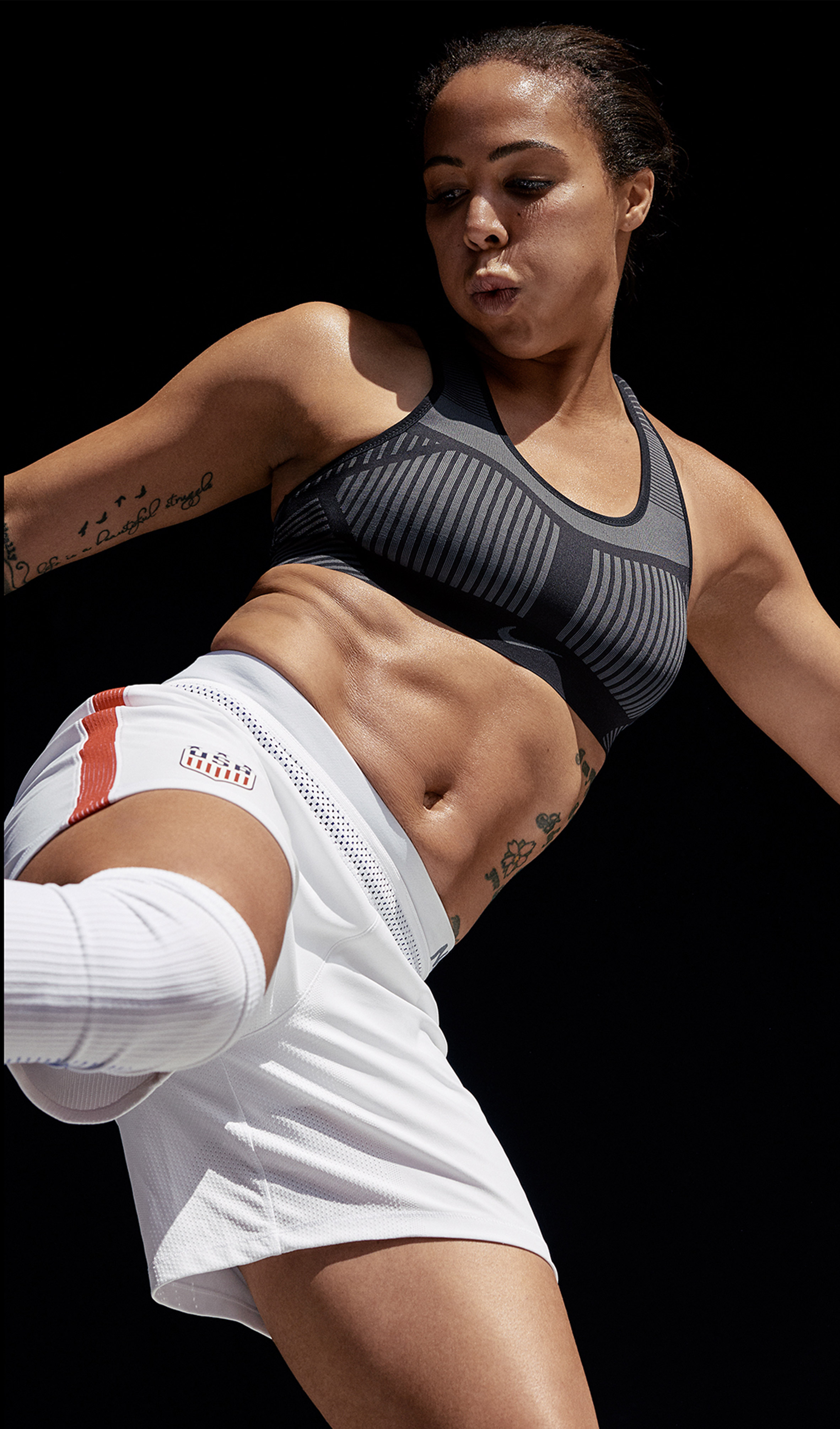 Nike Fe/Nom: Your New Favorite Sports Bra Is Made From Fancy Flyknit