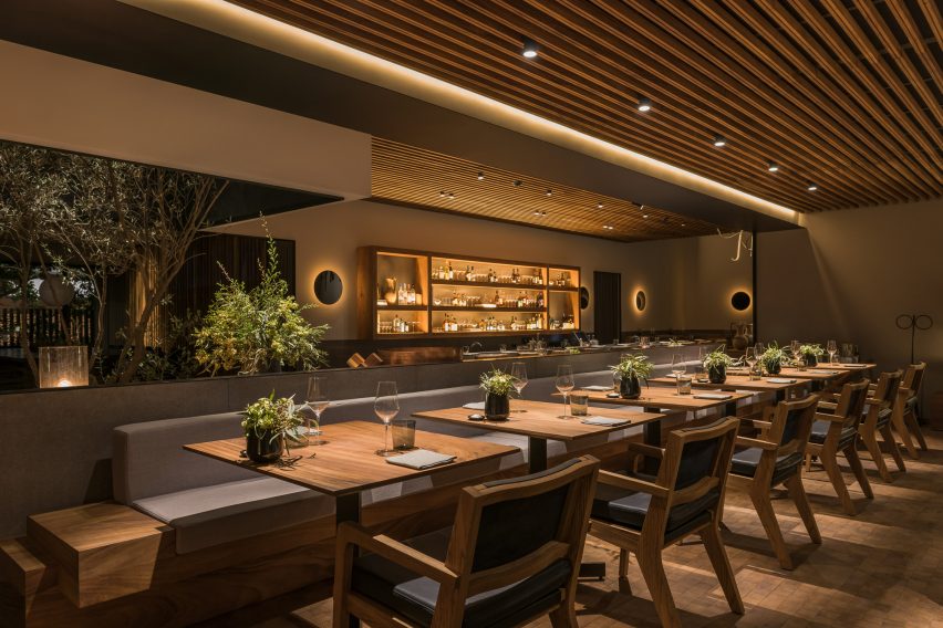 Pujol restaurant in Mexico City by JSa