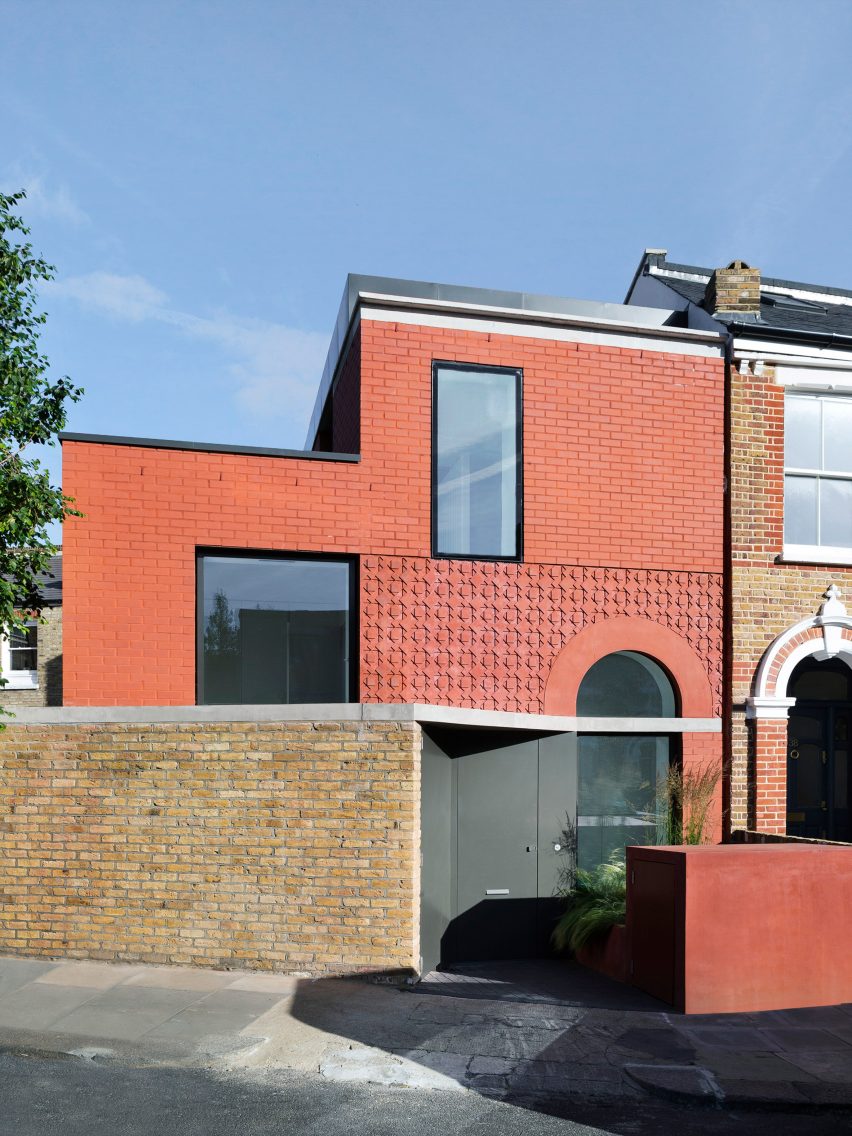 31/44 Architects complete Red House in East Dulwich, London