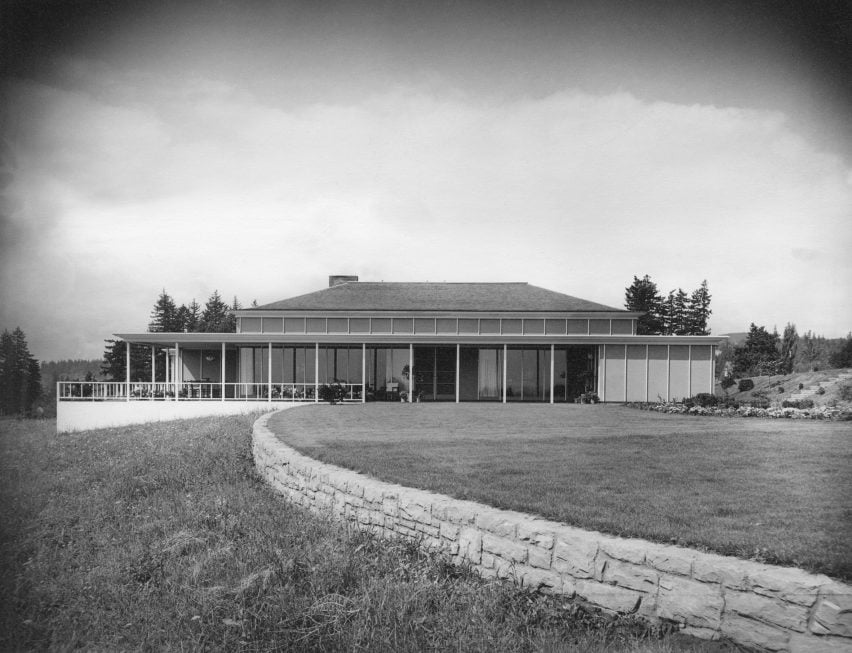 Lawrence and Anne Kistner Shaw House, Lake Oswego, Oregon, 1950