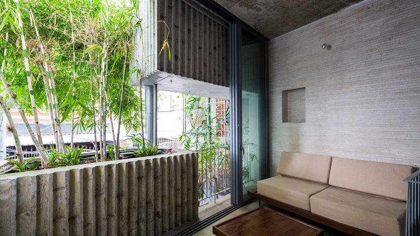 Bamboo House by Vo Trong Nghia