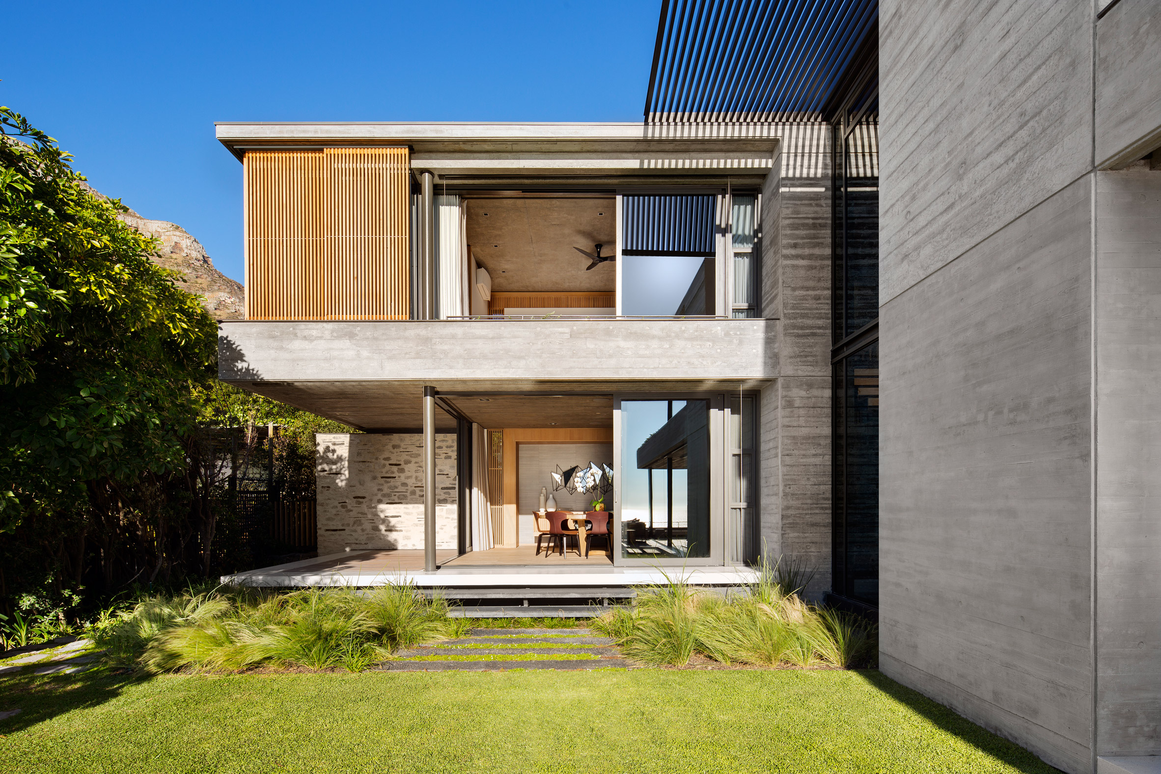 Local architecture firm Malan Vorster designs seaside Clifton House in Cape Town