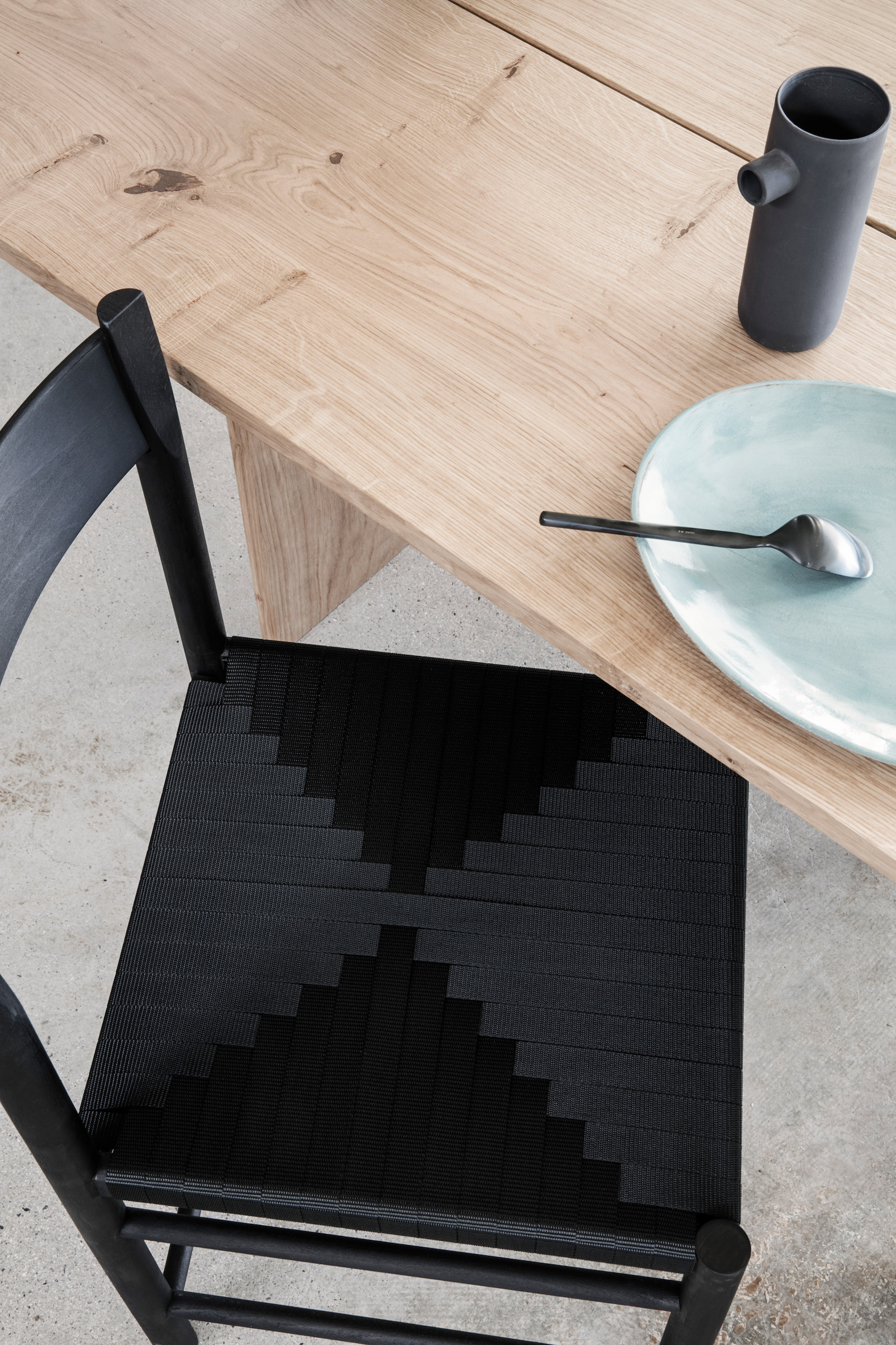 yderligere Ekstraordinær importere Rasmus B Fex borrows "honesty and quality" of Shaker design for F chair