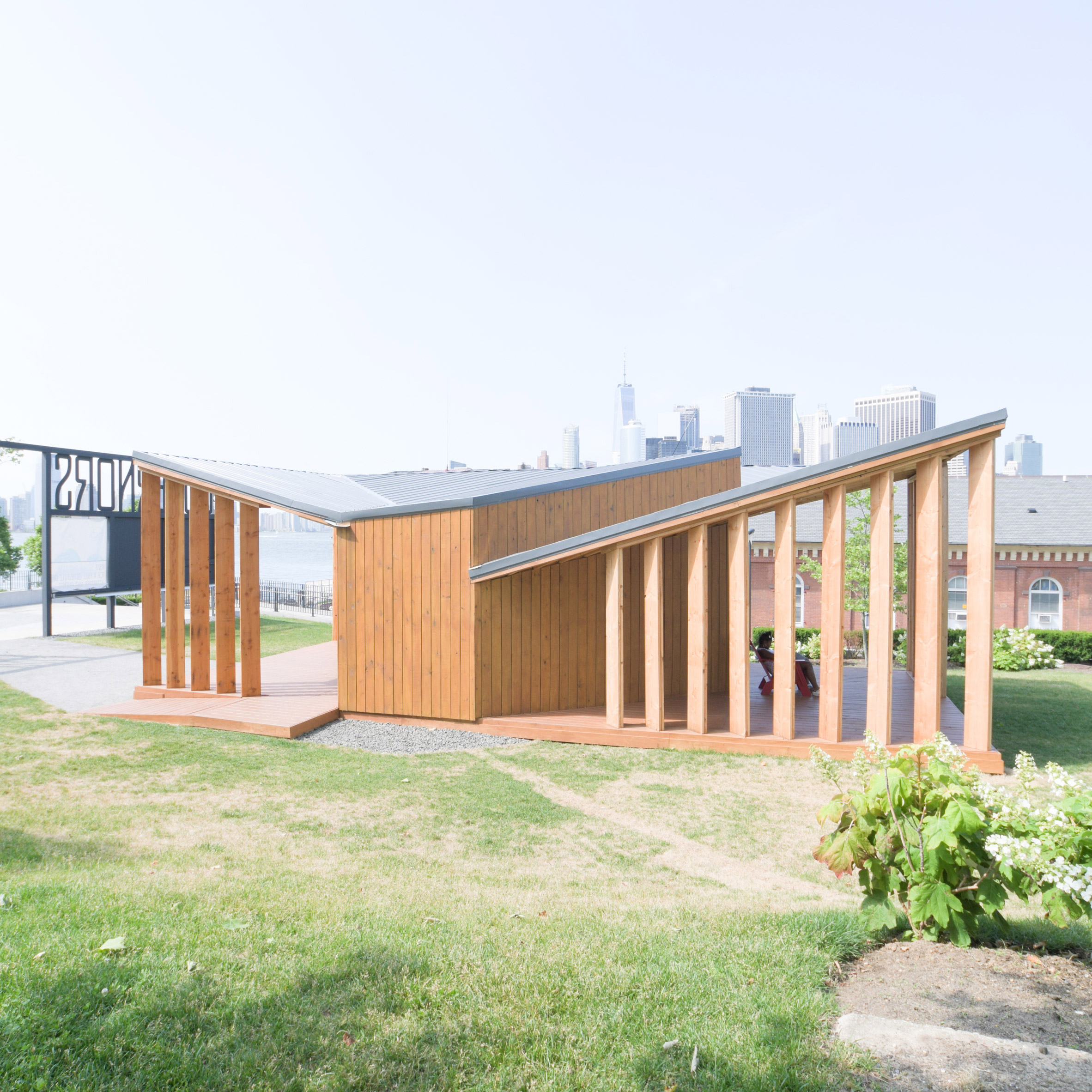 Governors Island Welcome Center by Office III